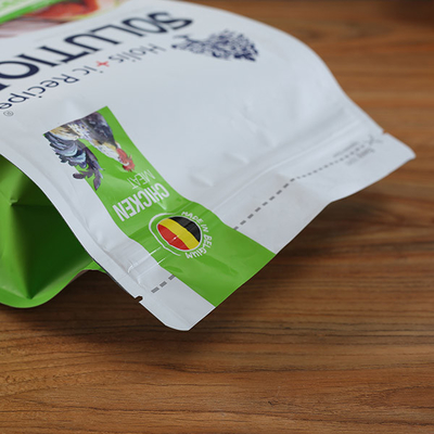 Plastik Köpek BRC Pet Gıda Ambalaj Torbası Stand Up Kılıfı Fermuarlı Düz ​​Tabanlı Körüklü Torbalar